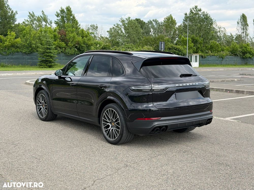 Porsche Cayenne S - 20