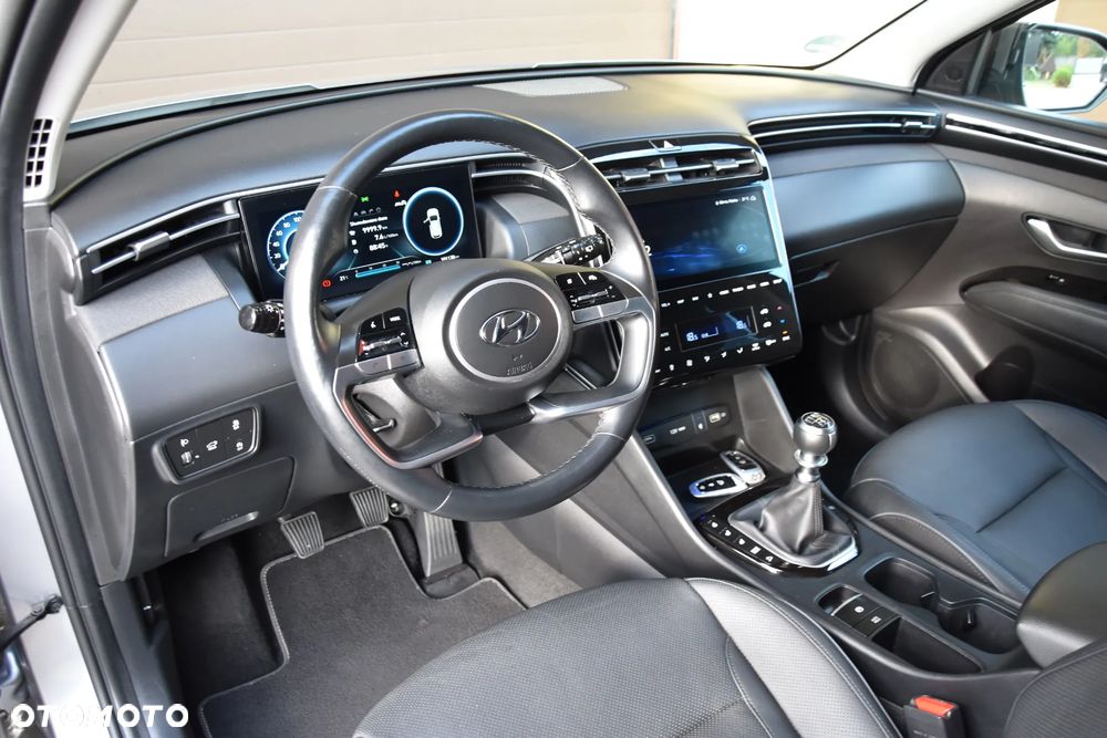 Hyundai Tucson - 16