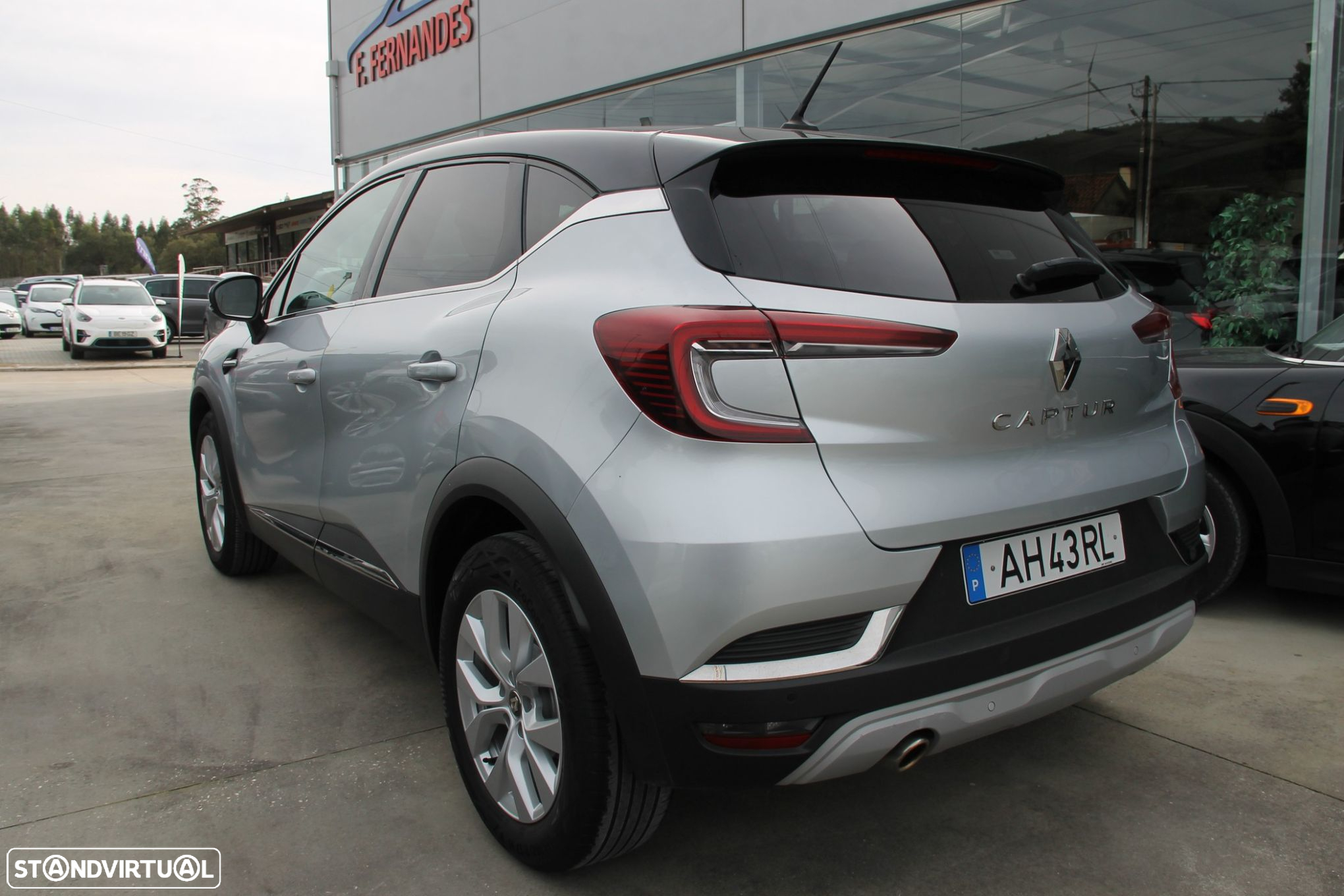 Renault Captur 1.0 TCe Equilibre - 3