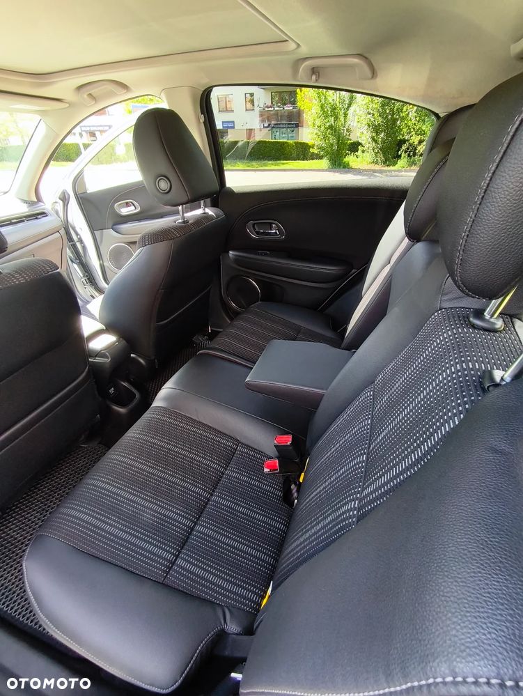 Honda HR-V 1.5 Executive (ADAS / Connect+) CVT - 14