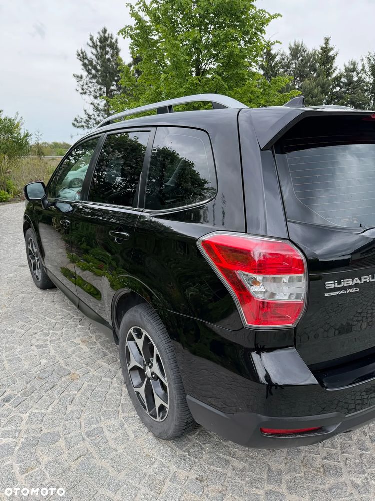 Subaru Forester 2.0 XT Comfort Lineartronic - 11