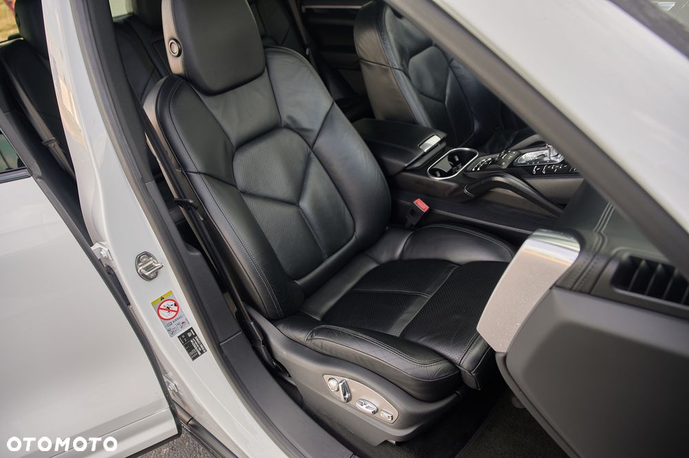 Porsche Cayenne Diesel - 28