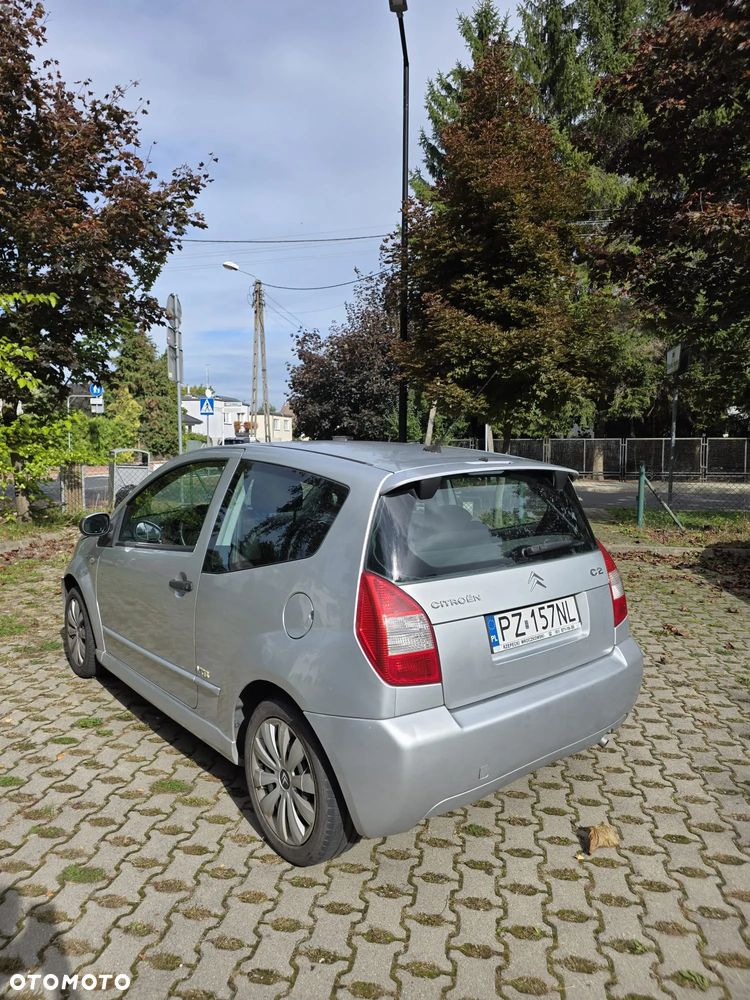Citroen C2 2008 photo 2