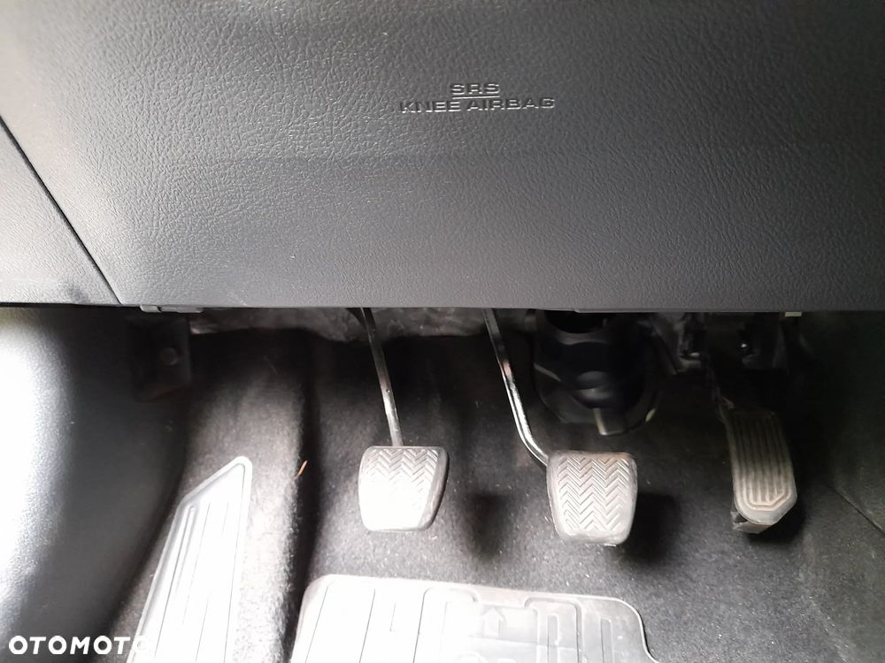 Toyota Corolla 1.6 Premium EU6 - 24
