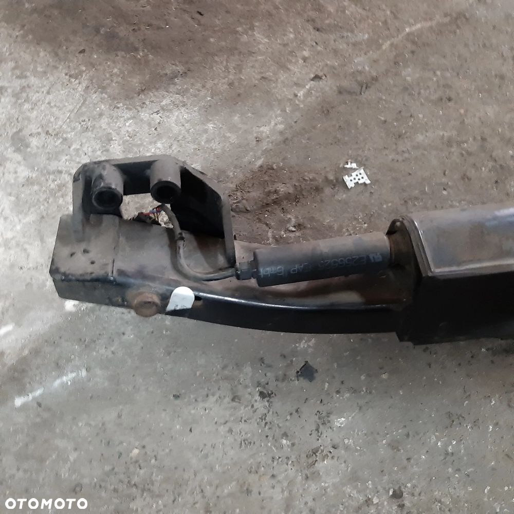 Hak Holowniczy Elektryczny Audi Q7 4L - 4