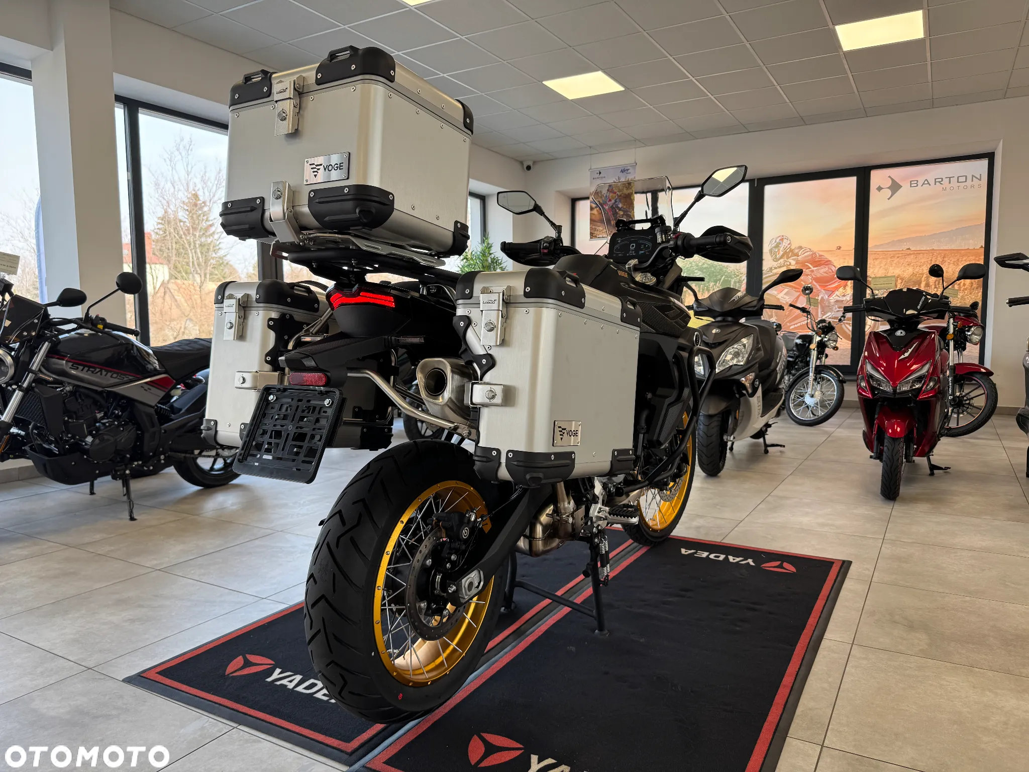 VOGE 900DSX - 10