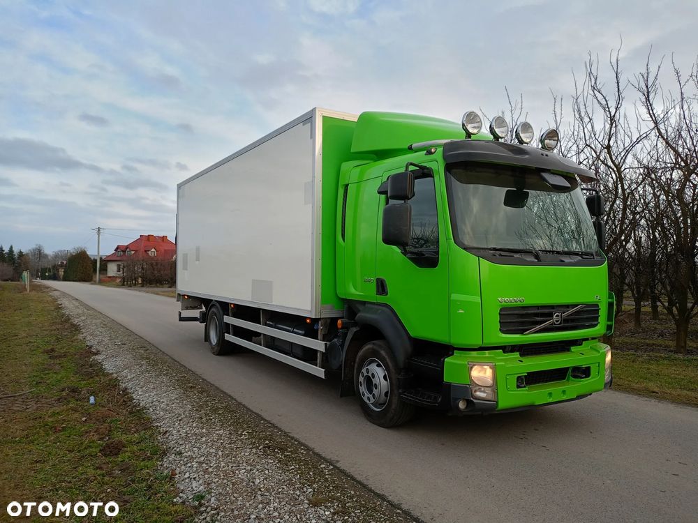 Volvo FL - 2