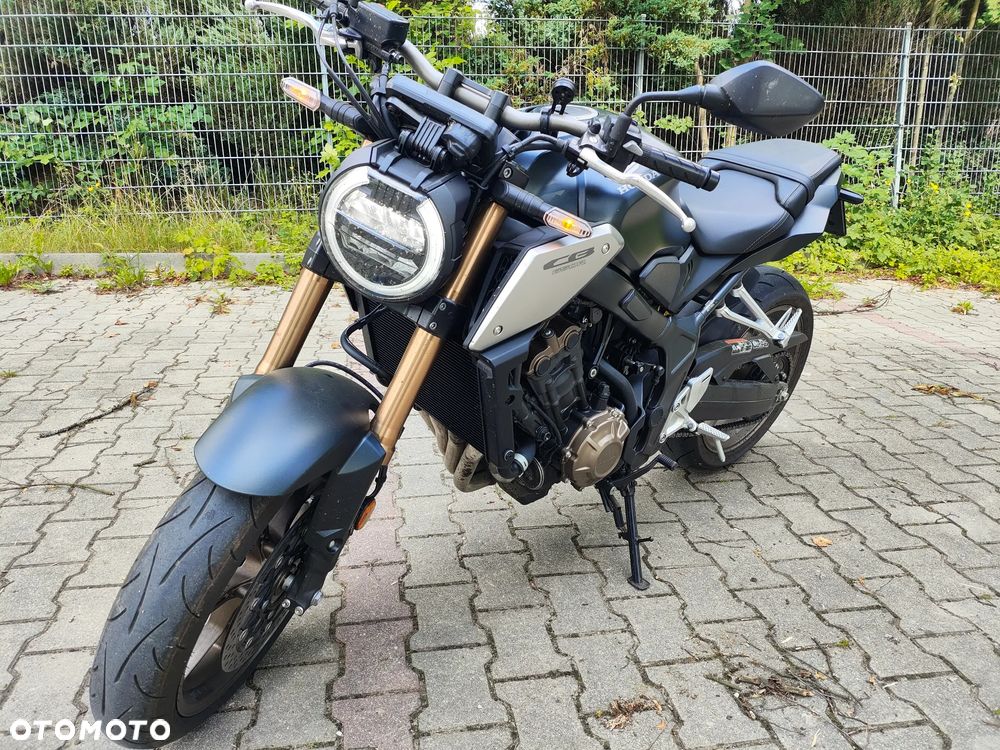 Honda CB - 4