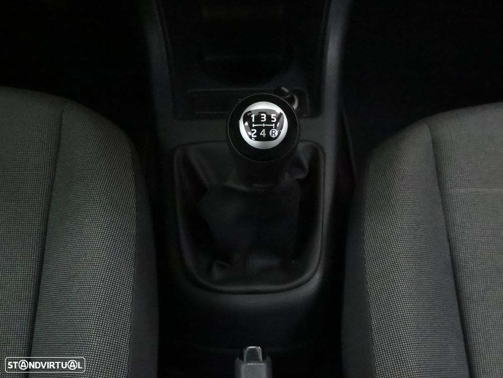 VW Up! 1.0 Take - 20