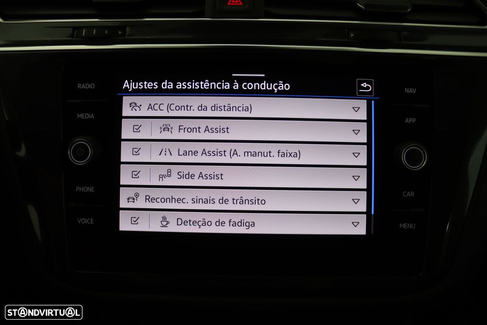 VW Tiguan Allspace 2.0 TDI Life DSG - 23
