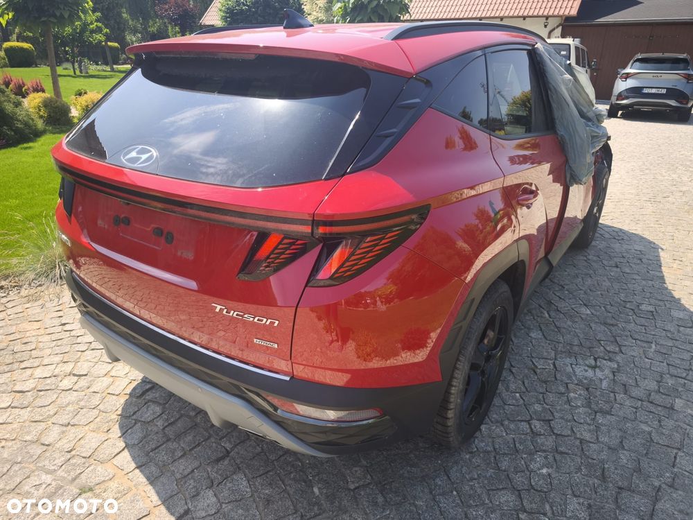 Hyundai Tucson 1.6 T-GDi 48V-Hybrid 4WD DCT Blackline - 8