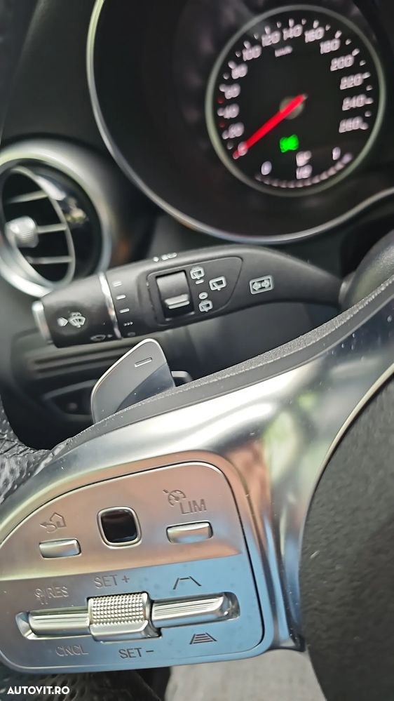 Mercedes-Benz GLC 220 d 4Matic 9G-TRONIC AMG Line - 5
