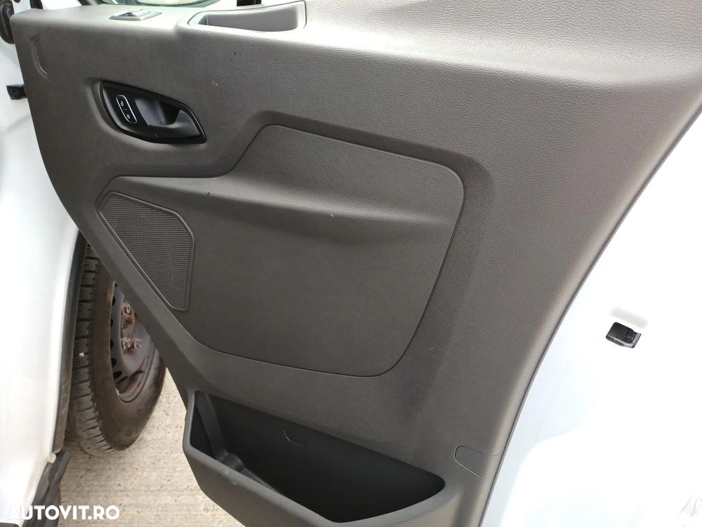 Ford Transit - 16