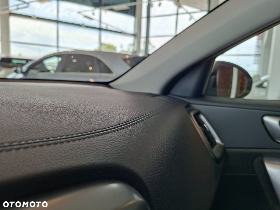 Kia Ceed - 16