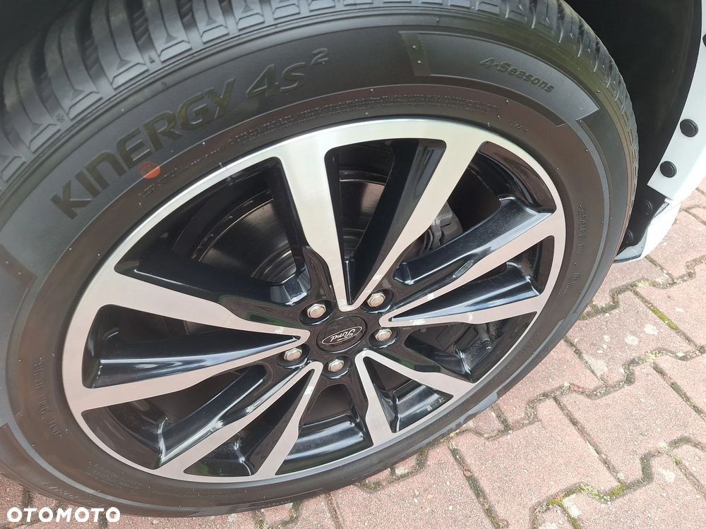 Ford Kuga 1.5 EcoBoost 2x4 ST-Line - 33