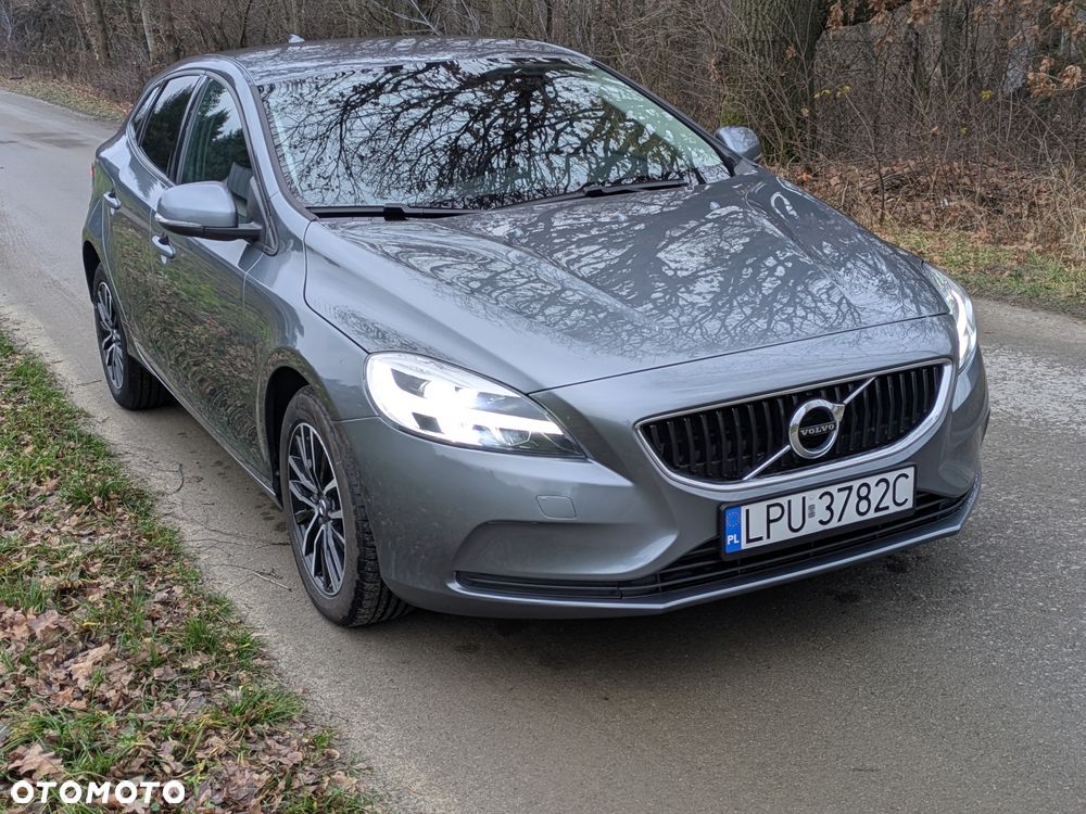 Volvo V40 T2 - 4