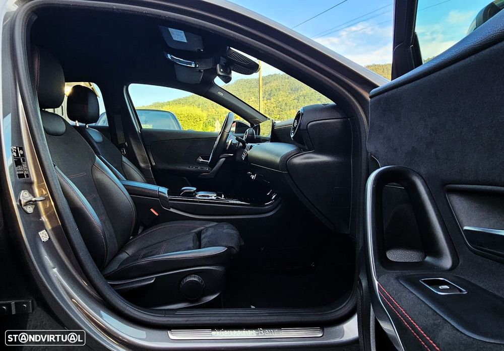 Mercedes-Benz A 180 Limousine d 7G-DCT AMG Line - 7