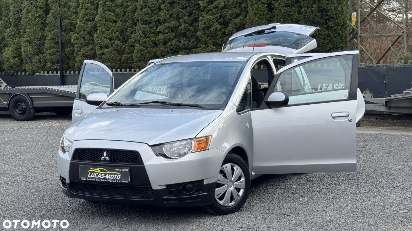 Mitsubishi Colt - 10