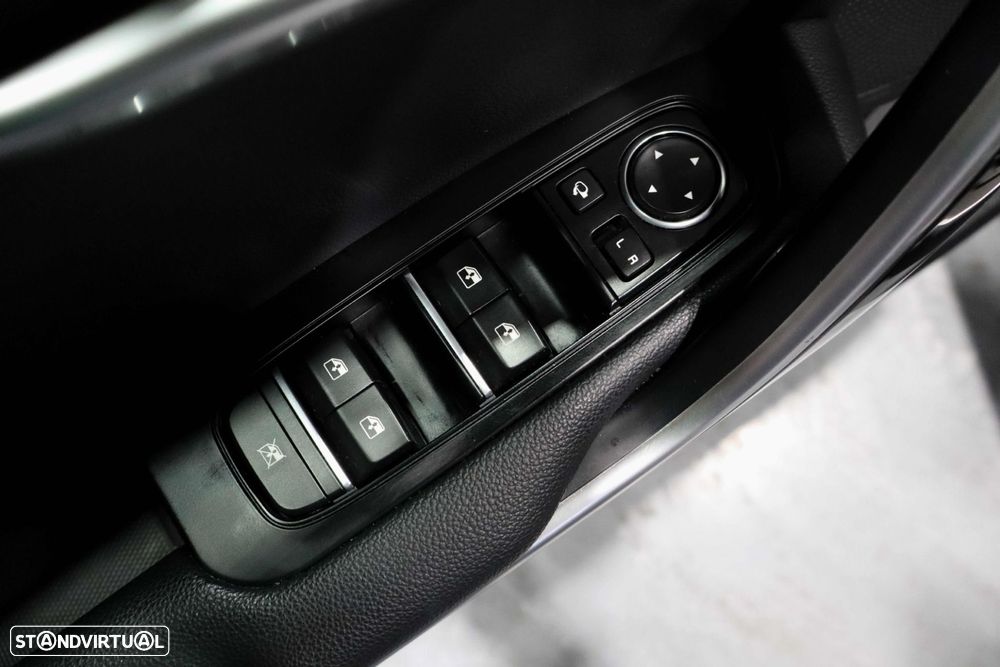 Kia XCeed 1.6 GDi PHEV Drive - 14