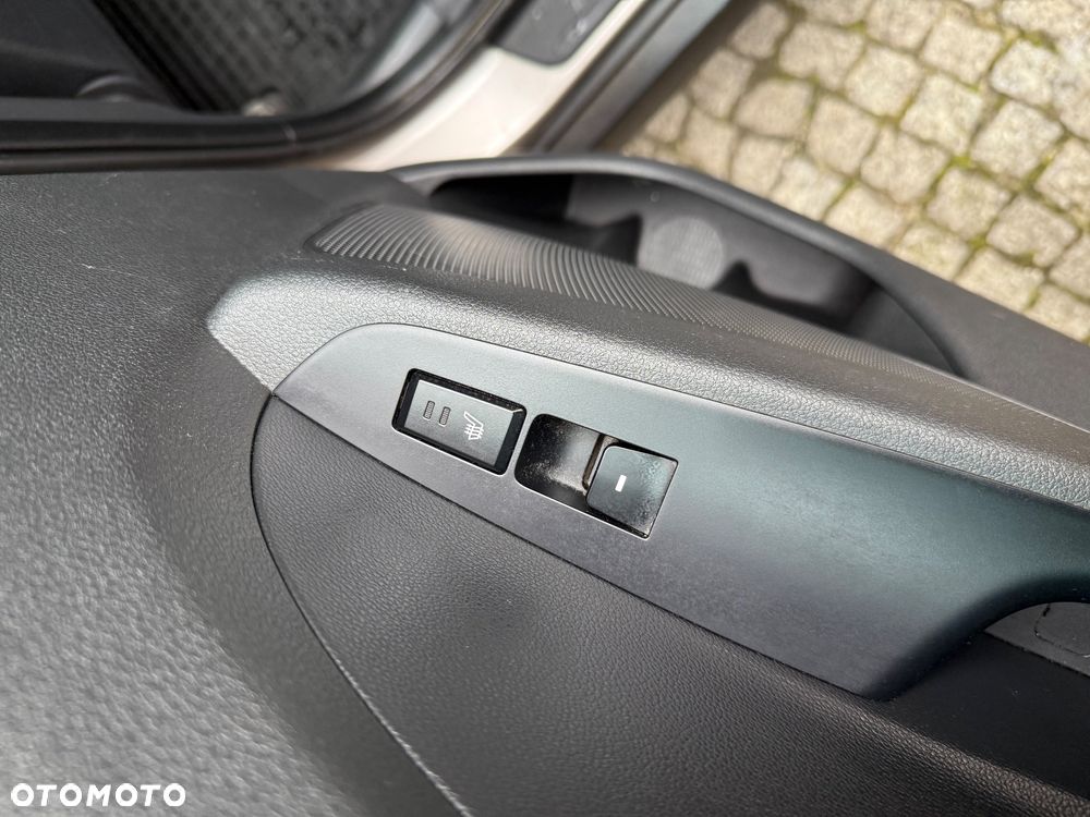 Hyundai Tucson 1.7 CRDI BlueDrive Style 2WD - 23