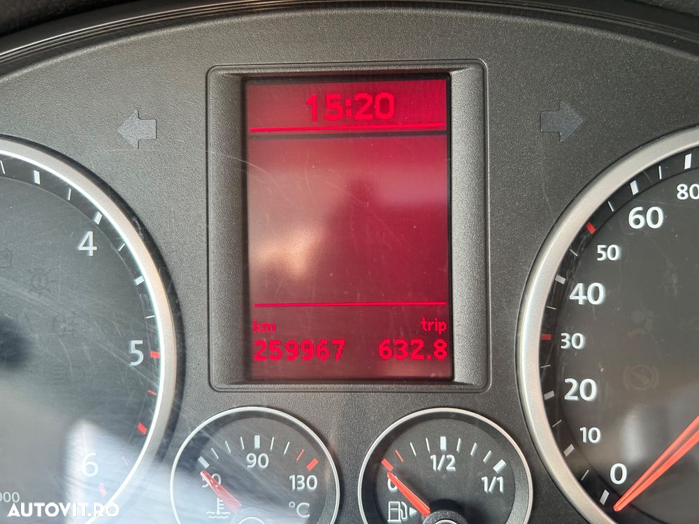 Volkswagen Tiguan 2.0 TDI DPF 4Motion Track&Field - 17