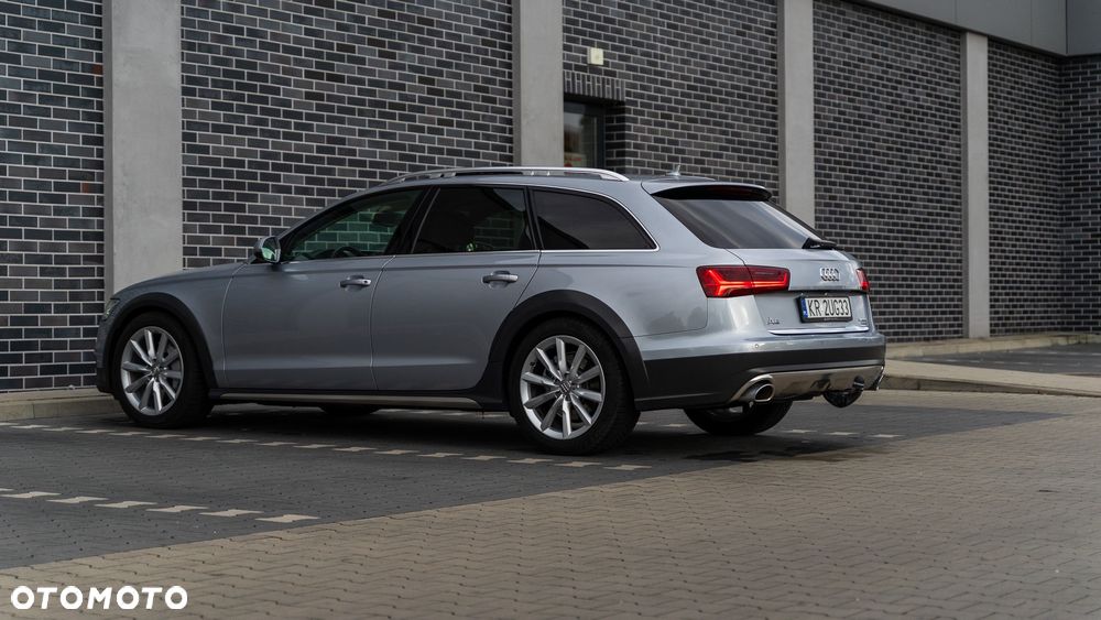 Audi A6 Allroad - 9