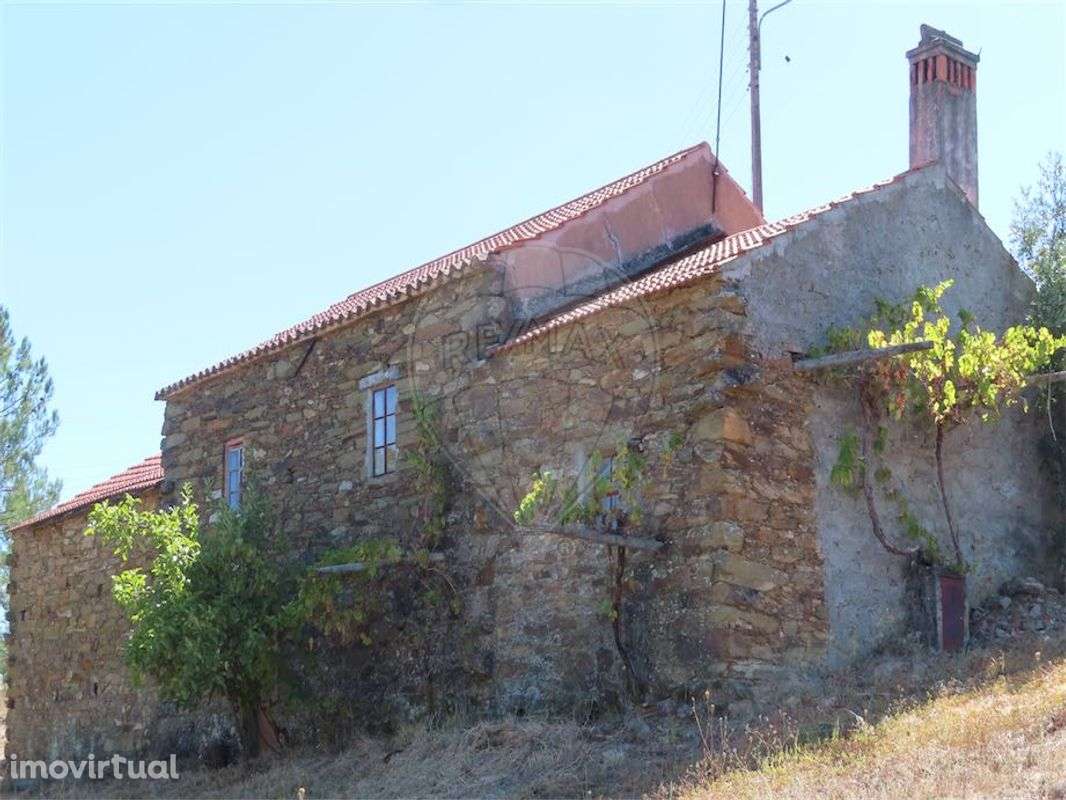 Moradia T3 para venda - Grande imagem: 2/50