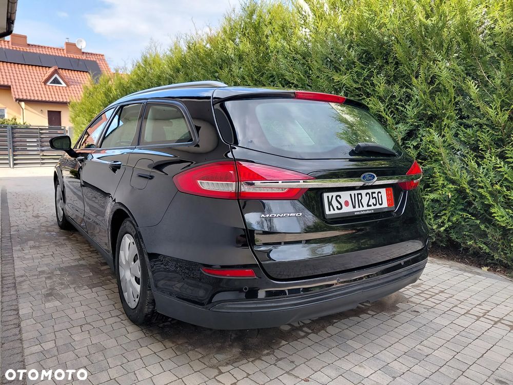 Ford Mondeo 2.0 TDCi Titanium - 10