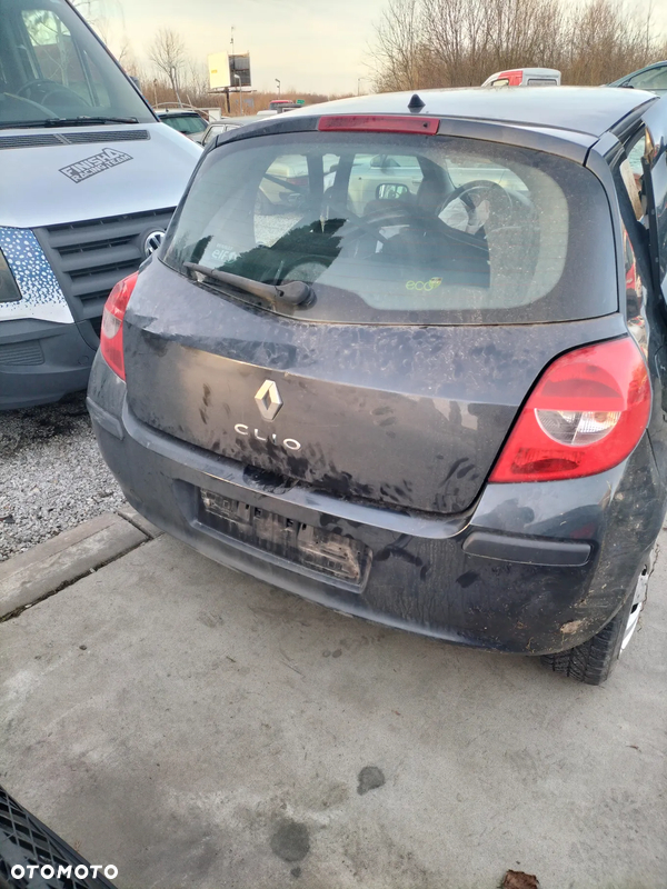 ZDERZAK TYŁ TYLNY RENAULT CLIO III 05-12r