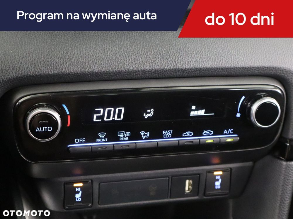 Toyota Yaris - 18