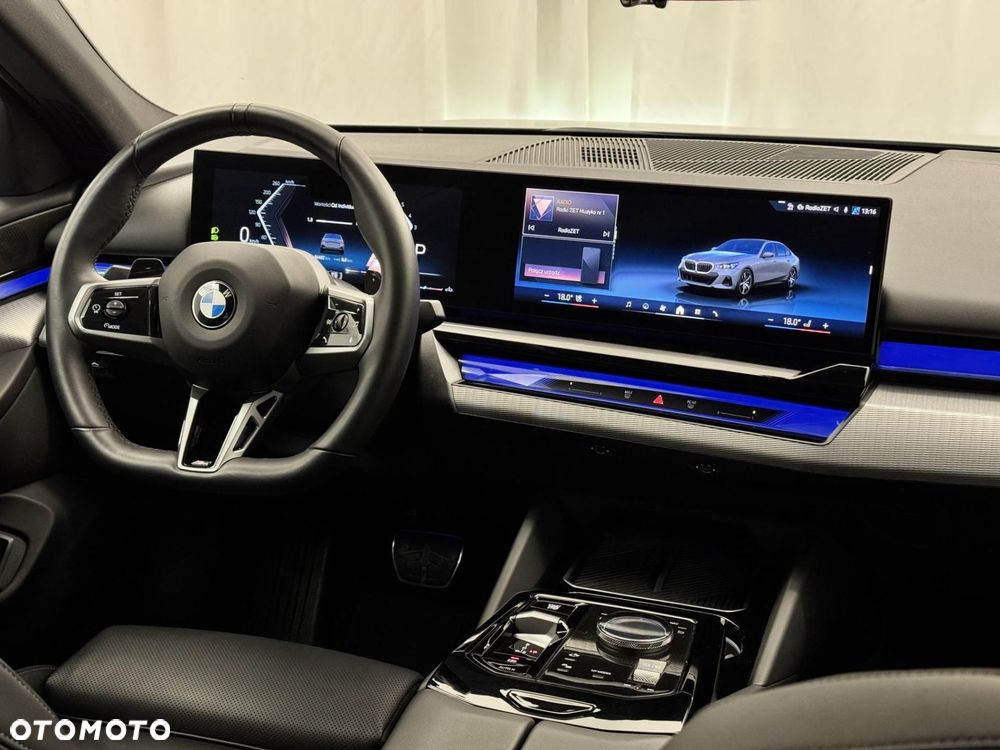 BMW Seria 5 520d mHEV M Sport - 24