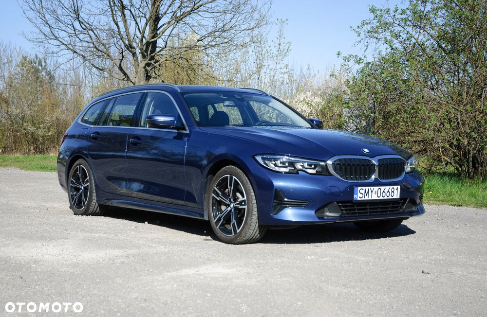 BMW Seria 3 330e - 3
