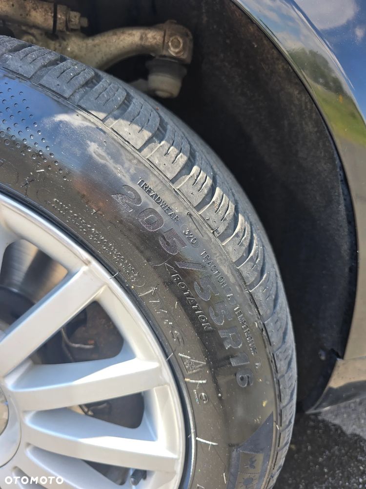 Audi A4 Avant 2.0 TDI DPF - 17