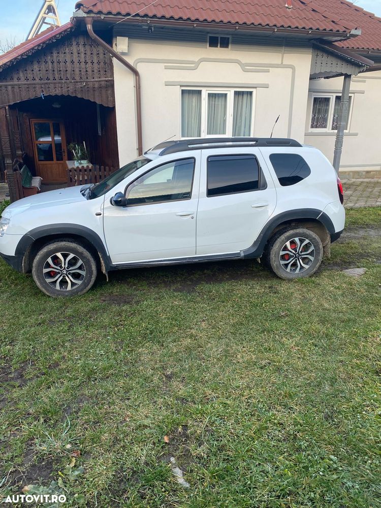 Dacia Duster 1.5 dCi 4x4 Laureate - 3