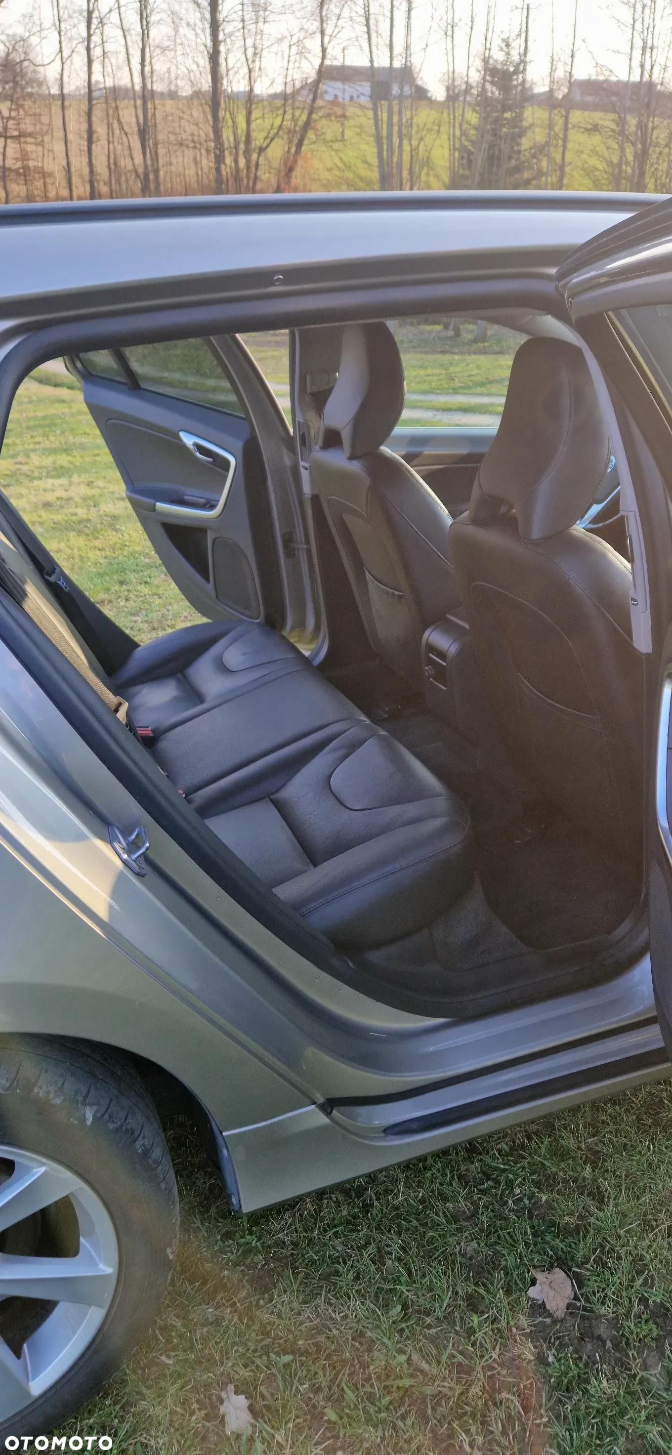 Volvo V60 - 10