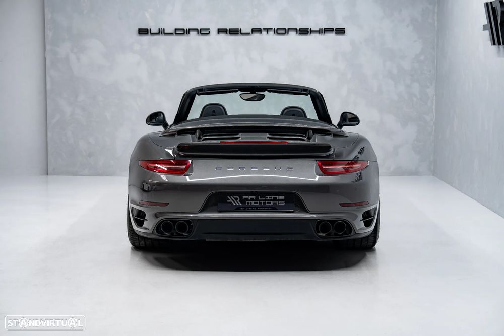 Porsche 911 (991) Turbo S Cabriolet - 17