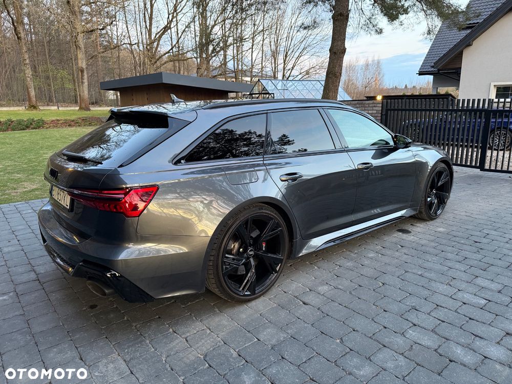 Audi RS6 Avant - 13