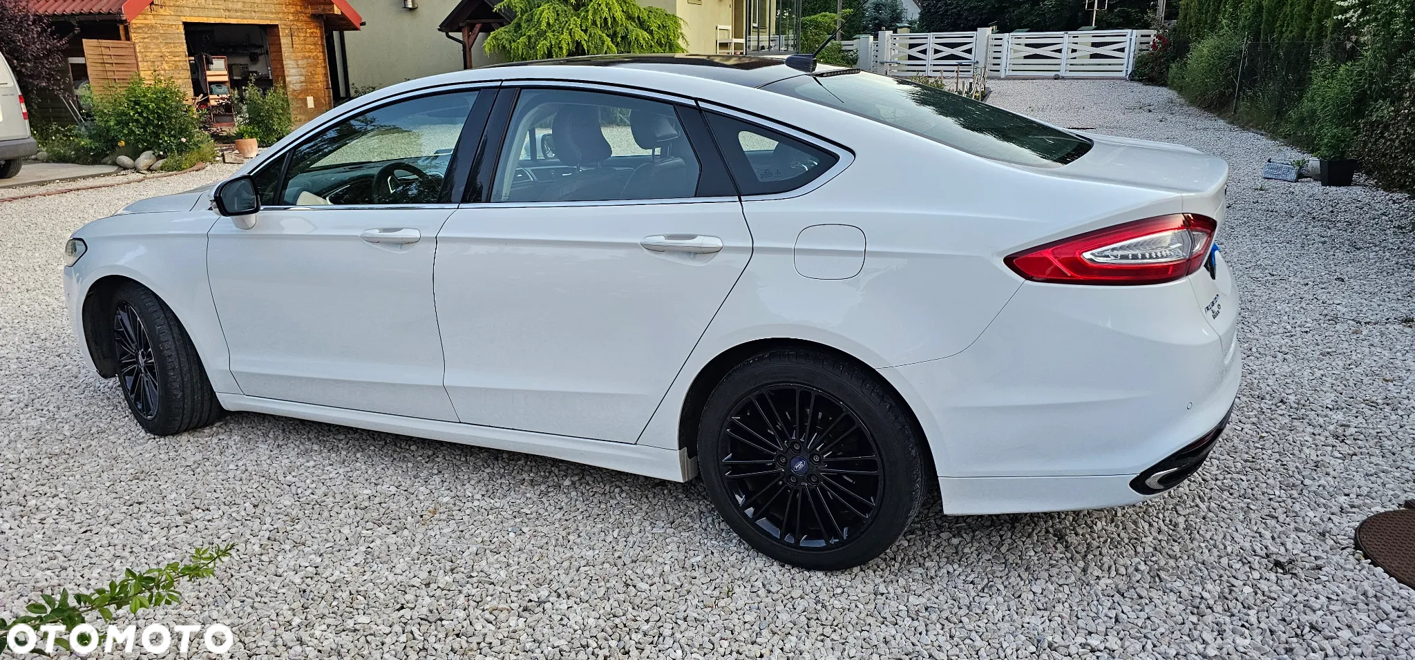Ford Fusion 2.0 EcoBoost Titanium - 11