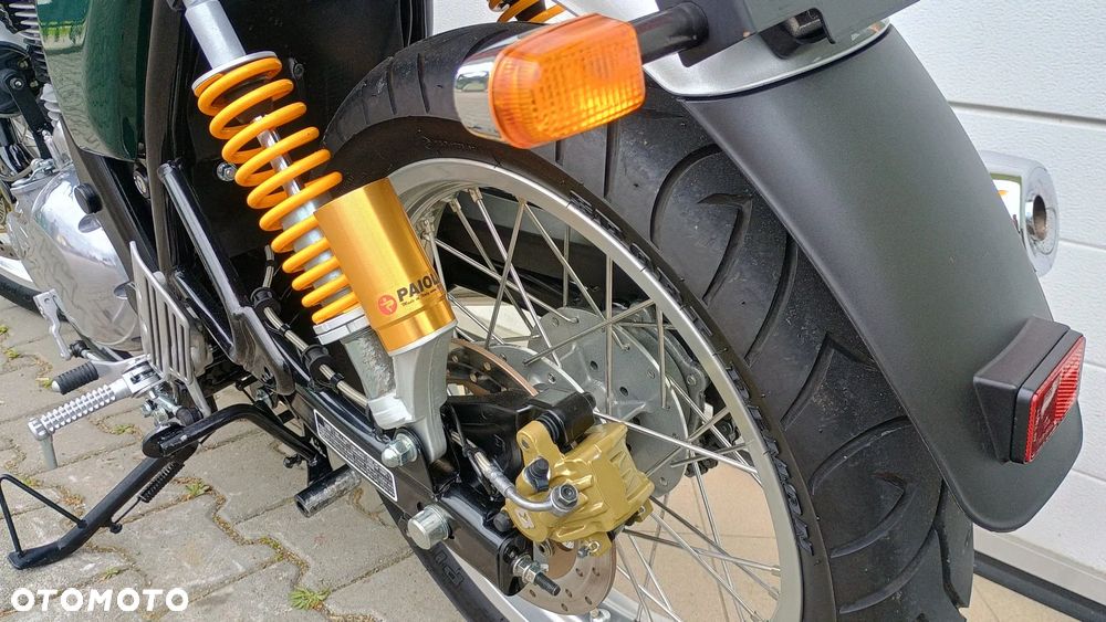 Royal Enfield Continental - 24