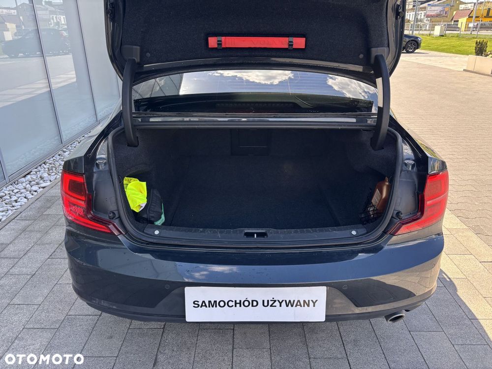 Volvo S90 - 27