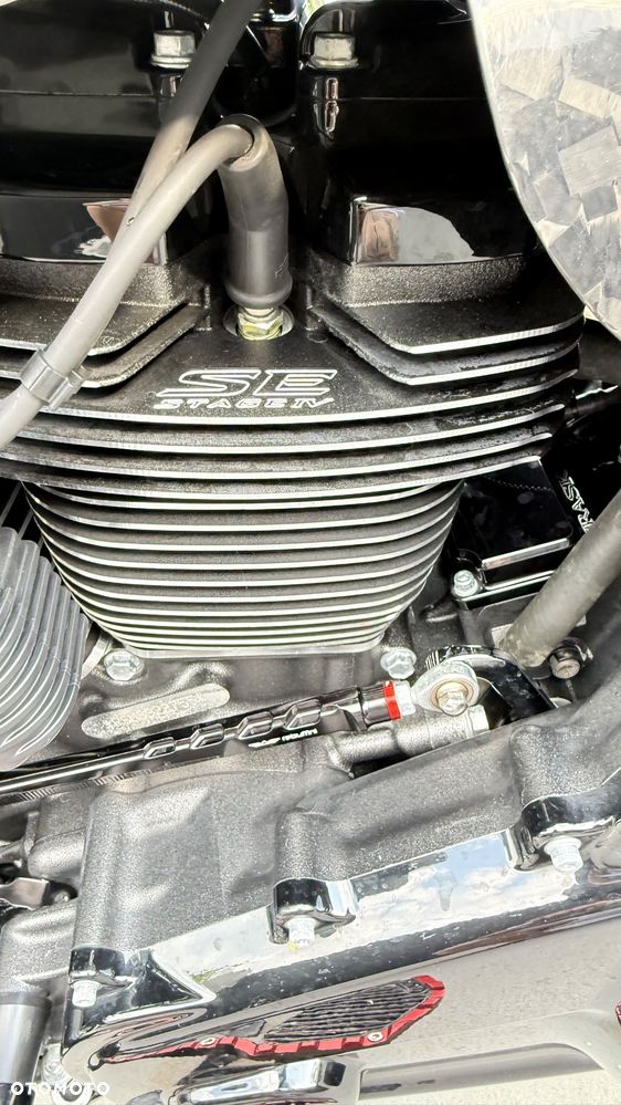 Harley-Davidson Touring Road Glide - 18