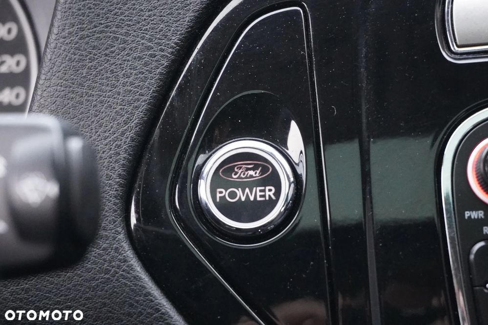 Ford Mondeo 2.5 Black Magic - 27