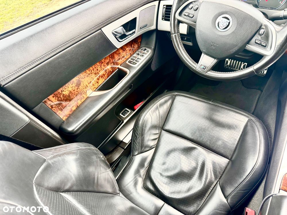 Jaguar XF 3.0 V6 D S Premium Luxury - 10
