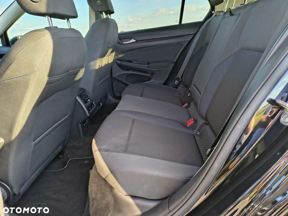 Volkswagen Golf 1.5 TSI EVO United - 16