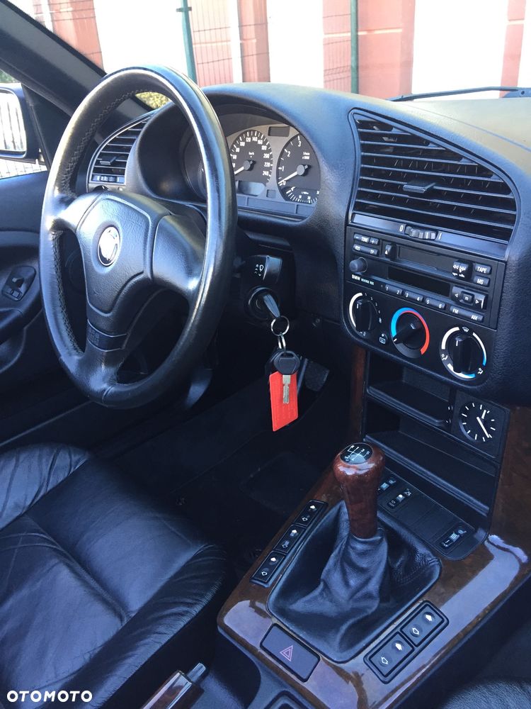 BMW Seria 3 - 27