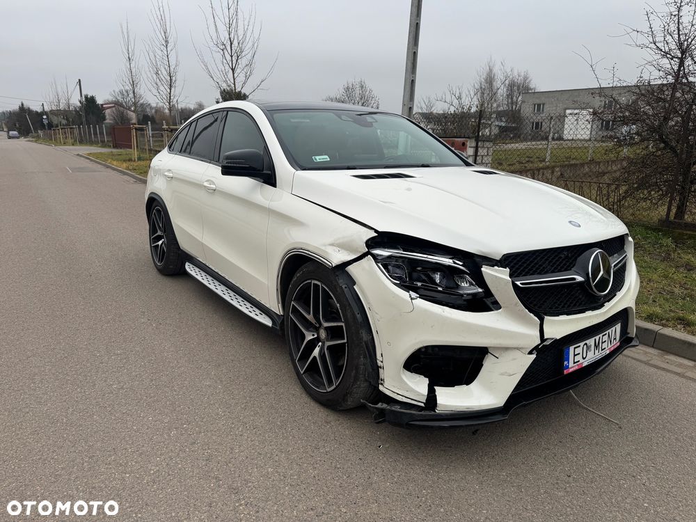 Mercedes-Benz GLE 350 d 4-Matic - 3
