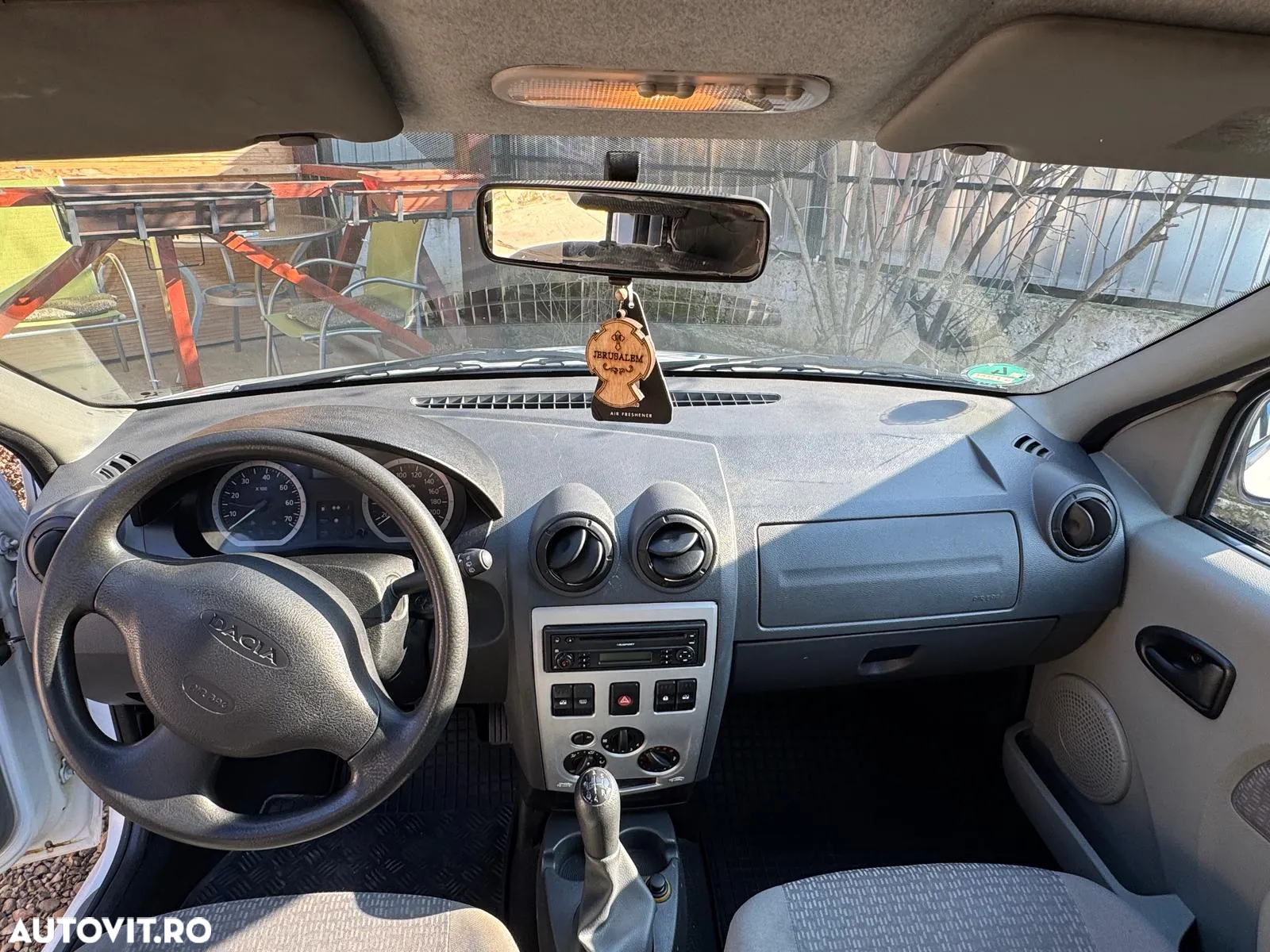 Dacia Logan - 7