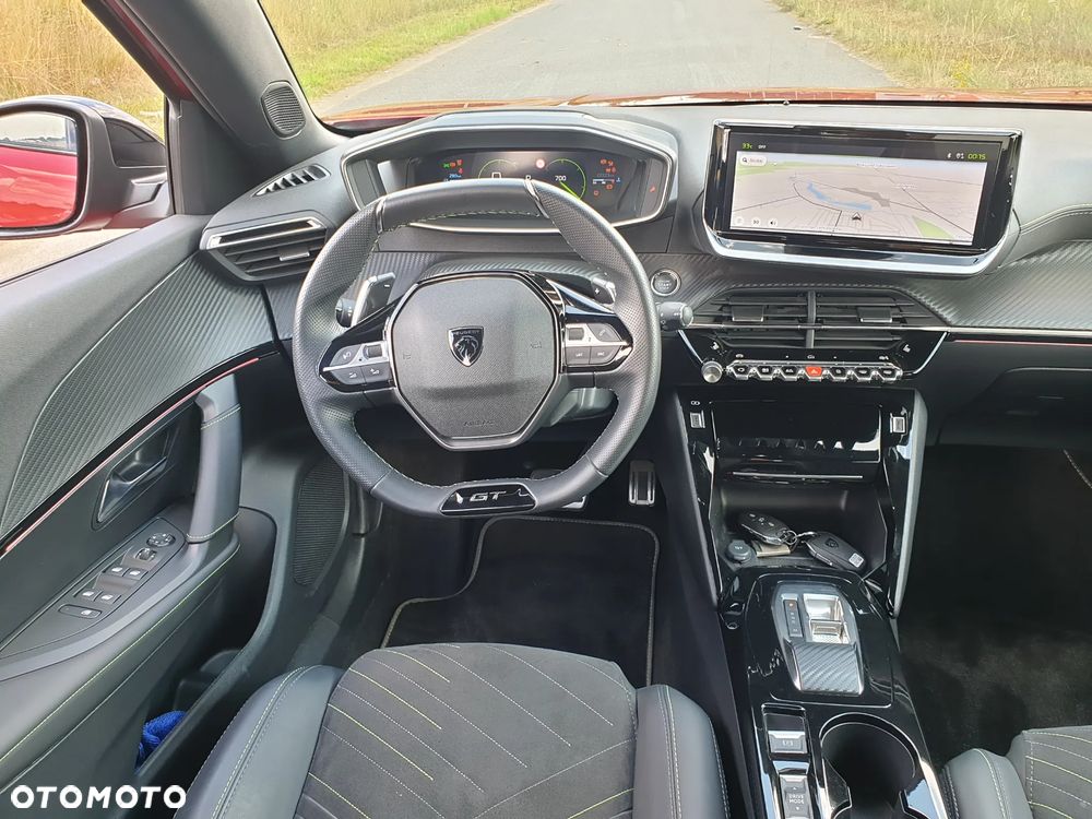 Peugeot 2008 PureTech 130 GT S&S EAT8 - 21