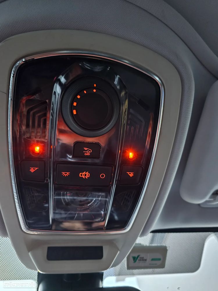 Peugeot 508 SW - 8