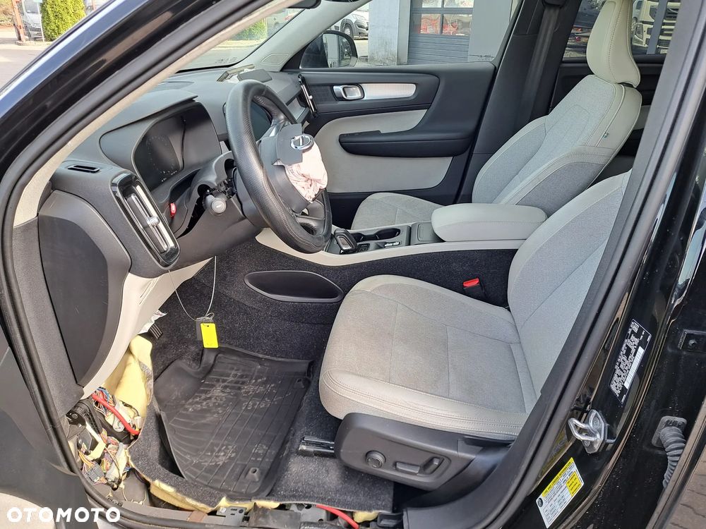 Volvo XC 40 T4 - 9